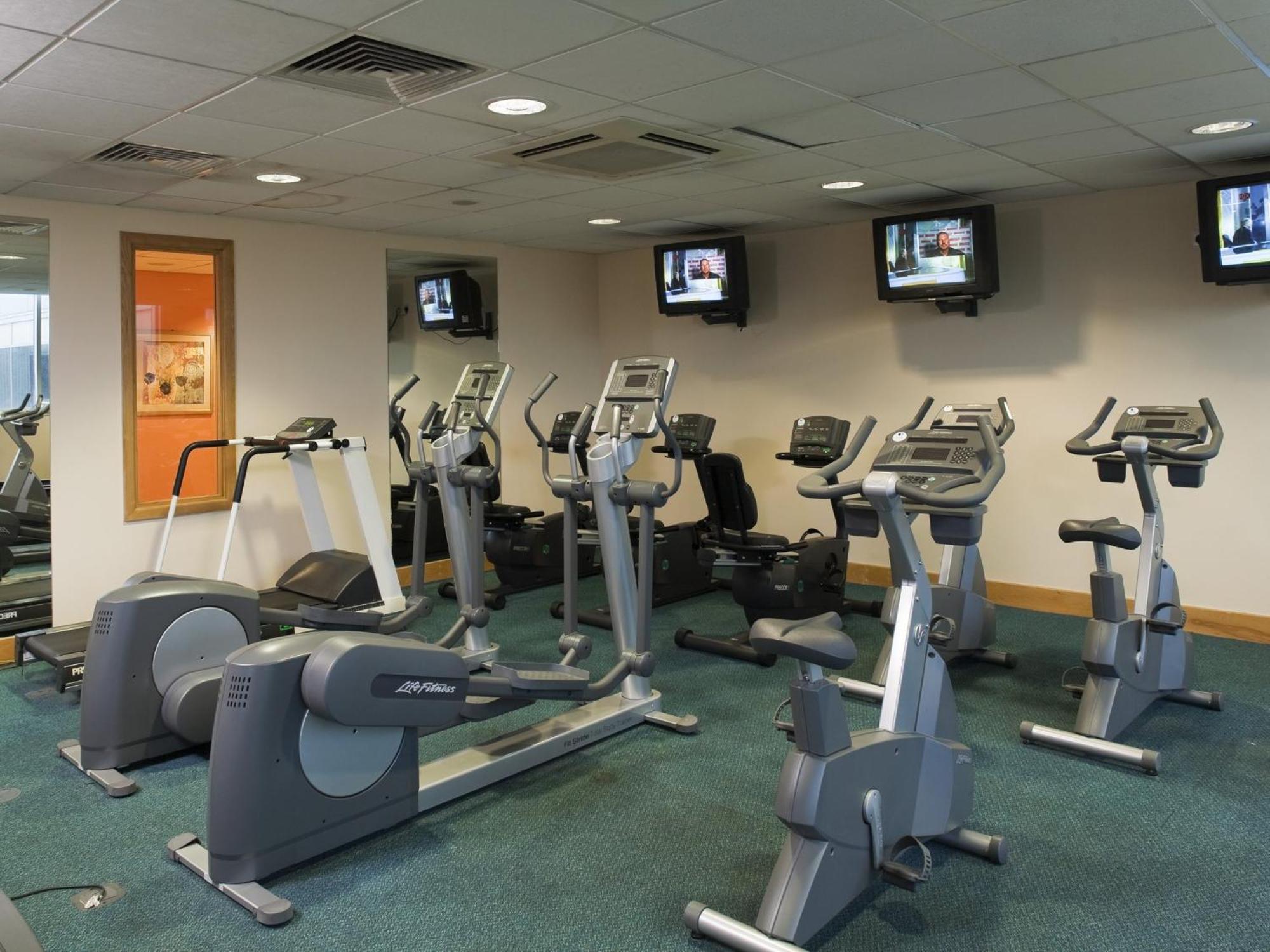 Holiday Inn Edinburgh Zoo By Ihg — Fotos 3